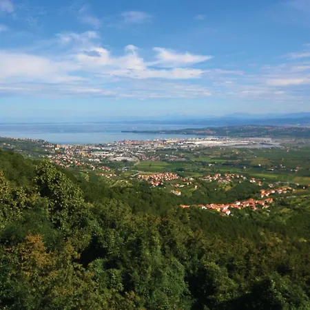 Сasa de vacaciones Holiday Smarje With Sea View I Dekani